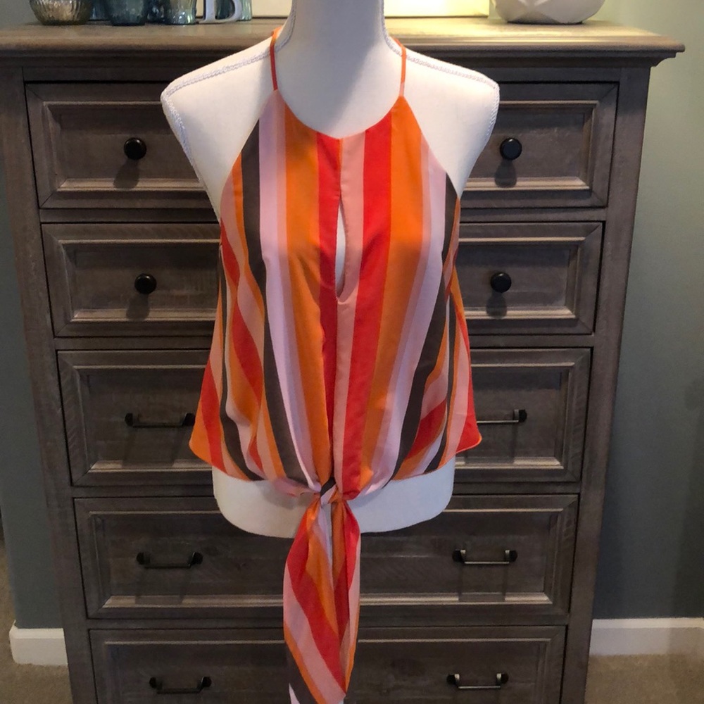 Vici Sm sleeveless halter top